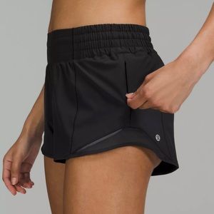 Black Lululemon Hotty Hot Shorts 2.5”